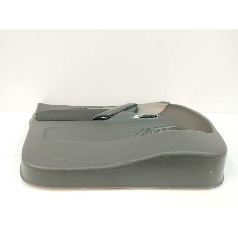 GUARNECIDO PUERTA DELANTERA IZQUIERDA NEGRO