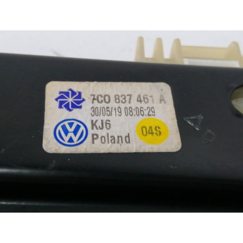 ELEVALUNAS DELANTERO IZQUIERDO