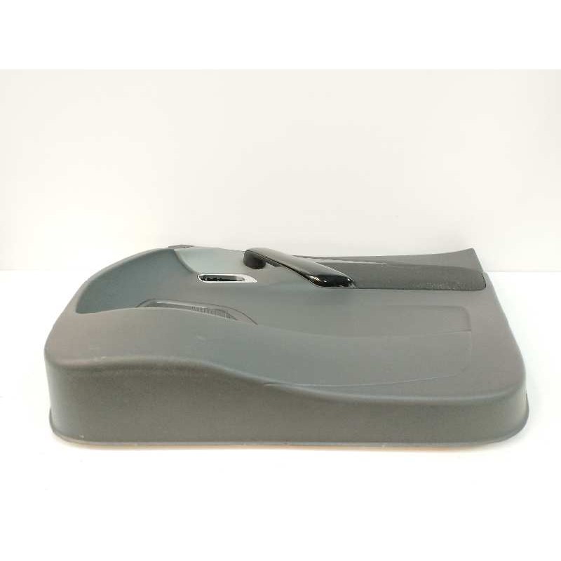 GUARNECIDO PUERTA TRASERA DERECHA NEGRO