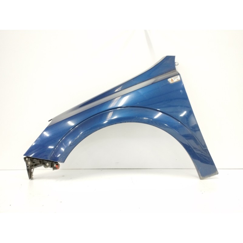 Recambio de aleta delantera izquierda para opel astra gtc 1.9 cdti referencia OEM IAM  OBSERVAR FOTOS 