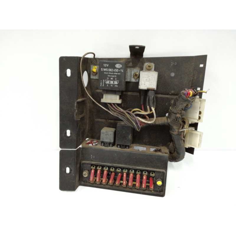 Recambio de caja reles / fusibles para mercedes-benz mb serie:100 d caja abierta (w631) 2.4 diesel referencia OEM IAM   