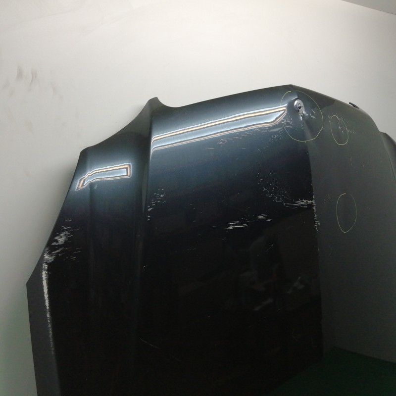 CAPOT NECESITA REPARACIÓN OBSERVAR FOTOS