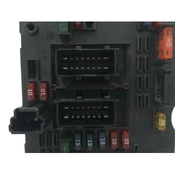 Recambio de caja reles / fusibles para peugeot 206 berlina 1.4 hdi referencia OEM IAM 9650664180  