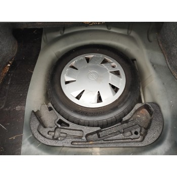 Recambio de carroceria corte para opel vectra a 2.0 referencia OEM IAM   