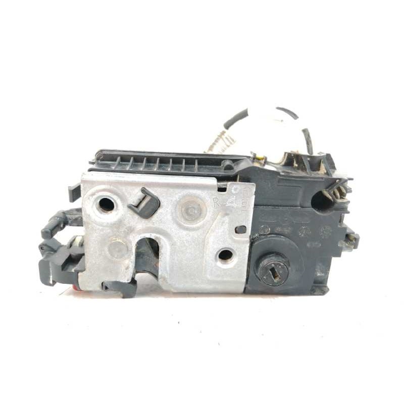 Recambio de cerradura puerta trasera derecha para peugeot 208 1.6 blue-hdi fap referencia OEM IAM 9812501180  