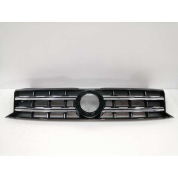 Recambio de rejilla delantera para volkswagen amarok comfortline doublecab 4motion referencia OEM IAM 2H6853651B  