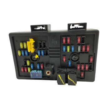 Recambio de caja reles / fusibles para chevrolet captiva 2.0 diesel cat referencia OEM IAM 96821082  