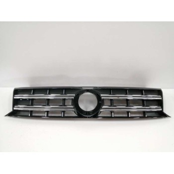 Recambio de rejilla delantera para volkswagen amarok comfortline doublecab 4motion referencia OEM IAM 2H6853651B  