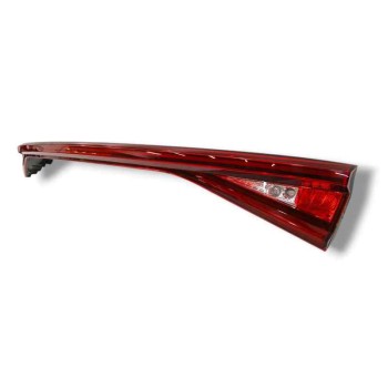 Recambio de piloto trasero central para seat leon sportstourer (kl8) 2.0 tdi referencia OEM IAM 5FE945307D  