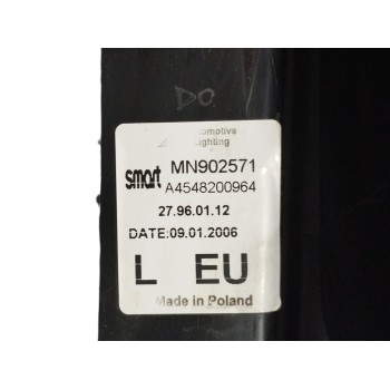 Recambio de piloto trasero izquierdo para smart forfour 1.1 cat referencia OEM IAM MN902571 A4548200964 