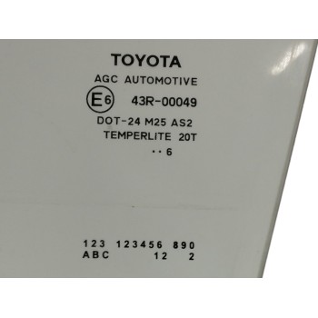 Recambio de luna delantera izquierda para toyota auris 1.2 16v turbo cat referencia OEM IAM   