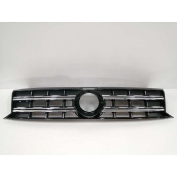 Recambio de rejilla delantera para volkswagen amarok comfortline doublecab 4motion referencia OEM IAM 2H6853651B  