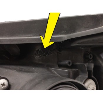 Recambio de faro derecho para chevrolet captiva 2.0 diesel cat referencia OEM IAM 96626974 PARA PULIR OBSERVAR FOTO