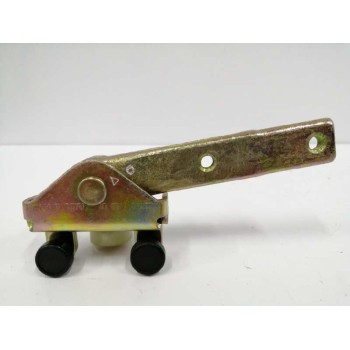 Recambio de soporte / guia puerta corredera para mercedes-benz vito (w638) caja cerrada 108 d  (638.064) referencia OEM IAM A638