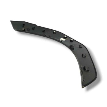 Recambio de moldura para toyota bz4x (_eam1_) ev (xeam10) referencia OEM IAM 7560142190 ALETA DELANTERA DERECHA