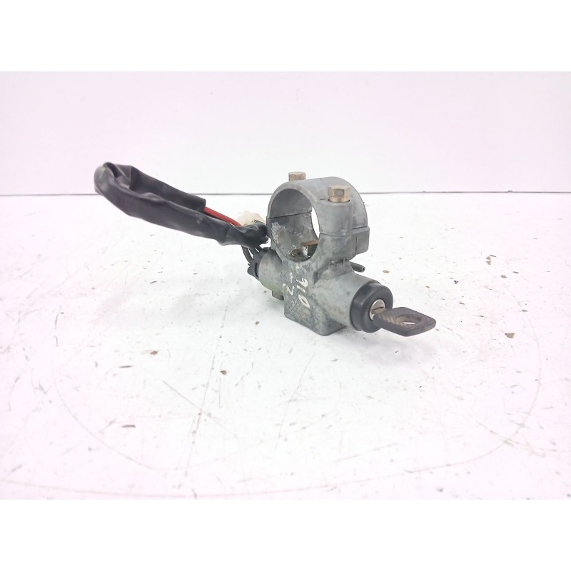 Recambio de antirrobo para mercedes-benz mb serie 120 (w631) d (631.332, 631.342) referencia OEM IAM 6314600104  