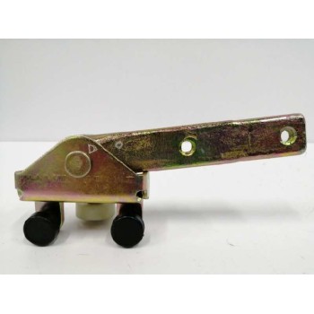 Recambio de soporte / guia puerta corredera para mercedes-benz vito (w638) caja cerrada 108 d  (638.064) referencia OEM IAM A638