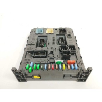Recambio de caja reles / fusibles para citroën c4 picasso 2.0 hdi fap referencia OEM IAM 281197595  