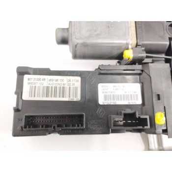 Recambio de elevalunas delantero izquierdo para renault megane iii berlina 5 p 1.6 16v referencia OEM IAM 807310004R 966367102 