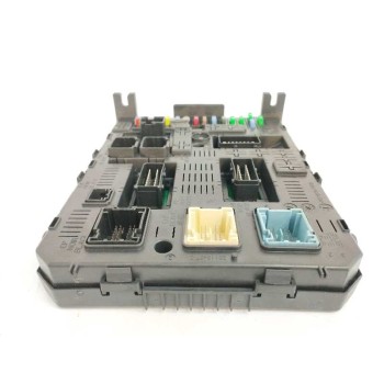 Recambio de caja reles / fusibles para citroën c4 picasso 2.0 hdi fap referencia OEM IAM 281197595  