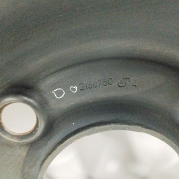 Recambio de llanta para citroën c3 picasso 1.6 hdi fap referencia OEM IAM 2150750 6JX15H2 ET23 4H 4X108