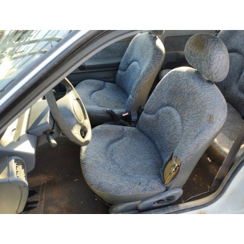 Recambio de carroceria corte para renault clio i phase iii 1.2 referencia OEM IAM   