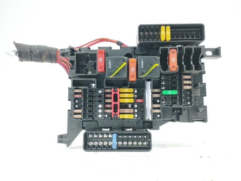 Recambio de caja reles / fusibles para mini mini (f56) cooper s referencia OEM IAM 9270356  