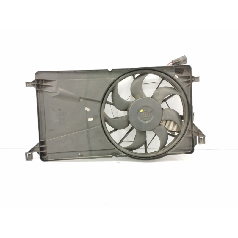 Recambio de electroventilador para volvo s40 berlina 1.6 diesel cat referencia OEM IAM 3135103905 0130303930 