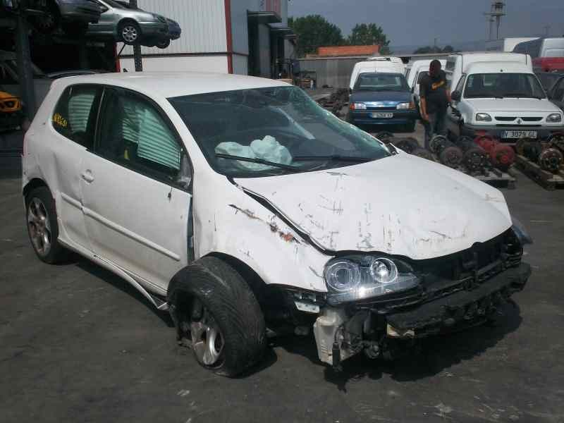 VOLKSWAGEN GOLF V BERLINA (1K1)