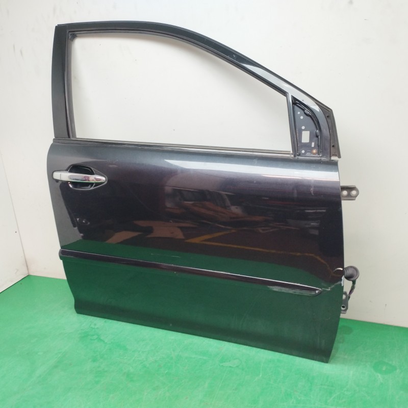 PUERTA DELANTERA DERECHA OBSERVAR FOTOS