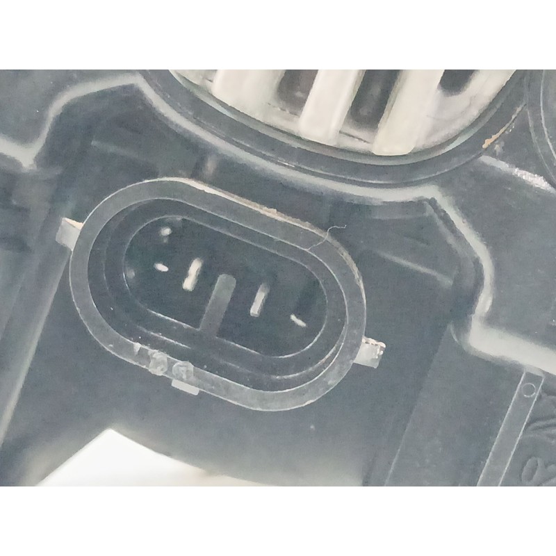 FARO ANTINIEBLA DERECHO 89250401