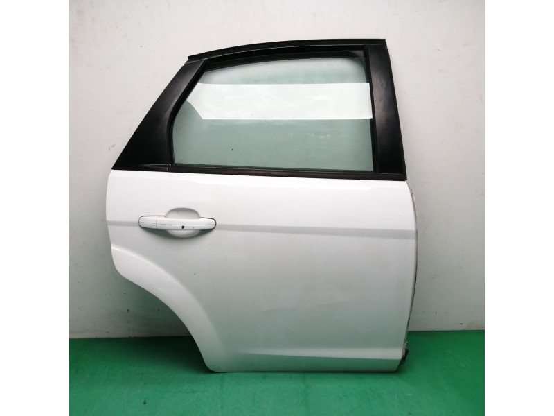 Recambio de puerta trasera derecha para ford focus lim. (cb4) trend referencia OEM IAM  OBSERVAR FOTOS 