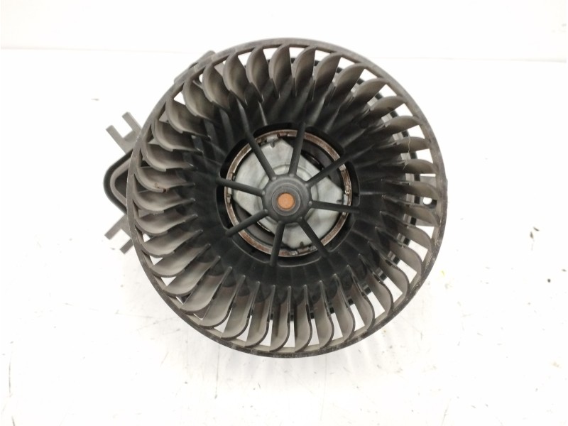 Recambio de motor calefaccion para mini mini (r50,r53) 1.6 16v cat referencia OEM IAM W964292Z Recambio de motor calefaccion para mini mini (r50,r53) 1.6 16v cat referencia OEM IAM W964292Z