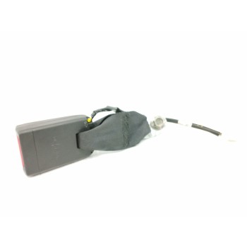 Recambio de enganche cinturon central para nissan pulsar (c13) 1.5 turbodiesel cat referencia OEM IAM  TRASERO 