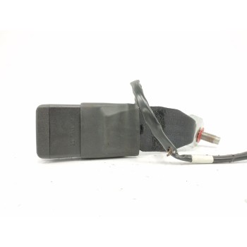 Recambio de enganche cinturon derecho para nissan pulsar (c13) 1.5 turbodiesel cat referencia OEM IAM  TRASERO 