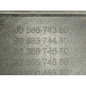 Recambio de panel frontal para citroën c4 picasso exclusive referencia OEM IAM 9658574380  