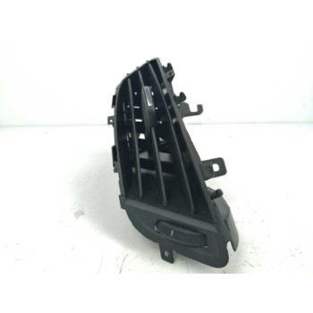 REJILLA AIREADORA 13427382 CENTRAL IZQUIERDA 
