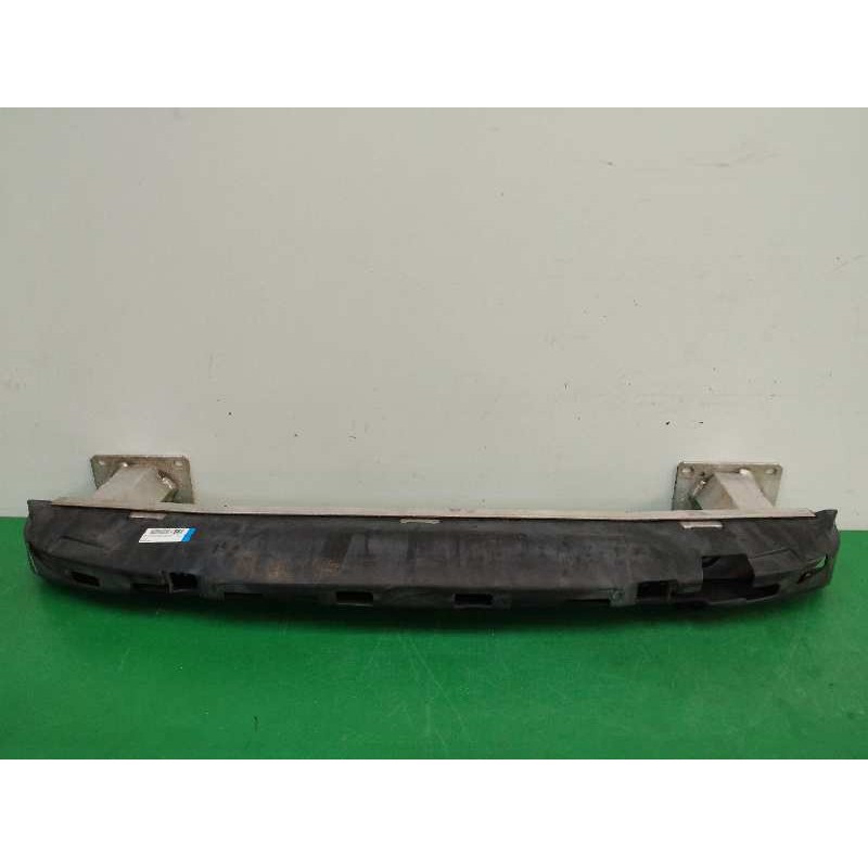 REFUERZO PARAGOLPES DELANTERO