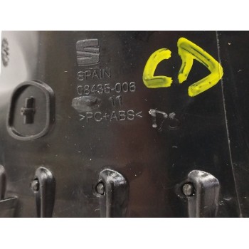 Recambio de rejilla aireadora para seat leon sc (5f5) 1.4 16v tsi referencia OEM IAM 08435006 CENTRAL DERECHA 