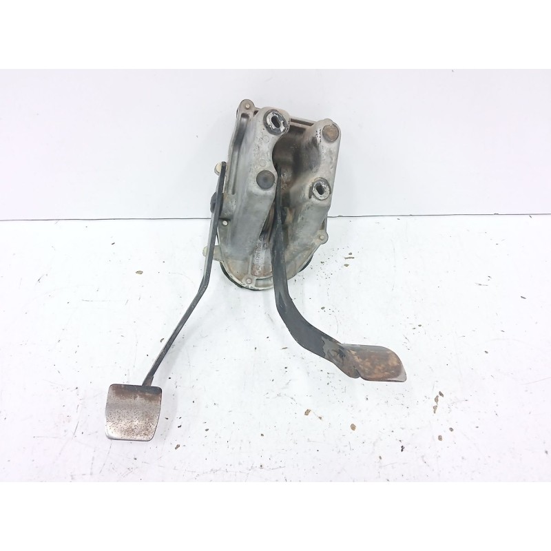 Recambio de pedalera completa para mercedes-benz mb serie 120 (w631) d (631.332, 631.342) referencia OEM IAM 6312940301  
