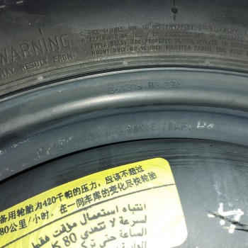 Recambio de neumatico repuesto para peugeot 308 1.6 blue-hdi fap referencia OEM IAM 28AR1 3,5BX16 ET32 5H 5X108