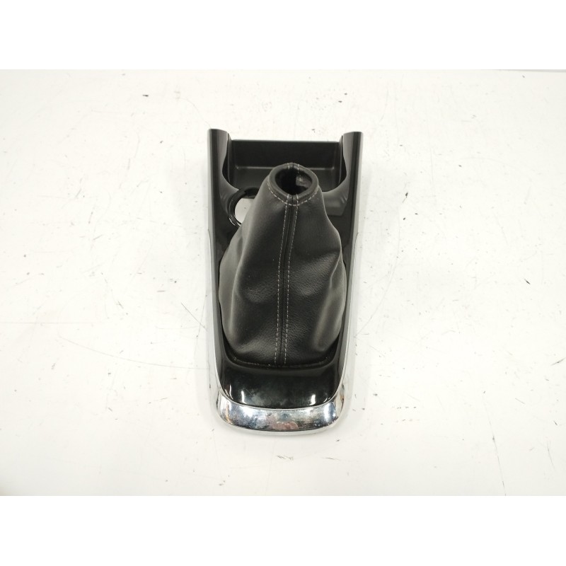 Recambio de moldura para nissan pulsar hatchback (c13) 1.5 dci referencia OEM IAM 969343ZL1A INCLUYE GUARNECIDO PALANCA CAMBIO 