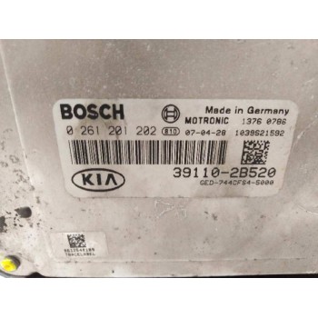 Recambio de centralita motor uce para kia cee´d 1.4 cat referencia OEM IAM 391102B520 0261201202 