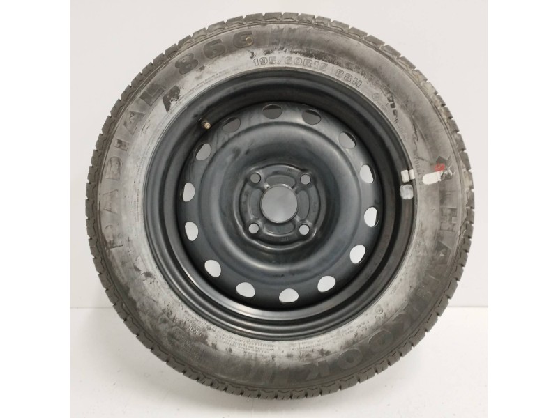 Recambio de neumatico repuesto para para varios modelos referencia OEM IAM  6JX15 ET44 4H 4X115