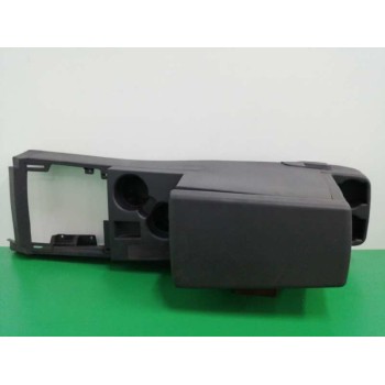 Recambio de apoyabrazos central para dodge nitro 2.8 crd referencia OEM IAM 5KE54TRM  