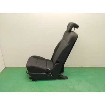 Recambio de asiento trasero medio para kia carens ( ) 1.7 crdi cat referencia OEM IAM   