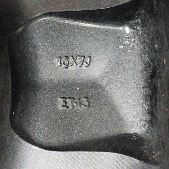 Recambio de llanta para ssangyong kyron 2.0 referencia OEM IAM 4173009340 16X7J ET43 5H 5X130