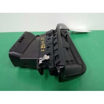 Recambio de rejilla aireadora para peugeot 208 style referencia OEM IAM 9633131777 LADO IZQUIERDO 