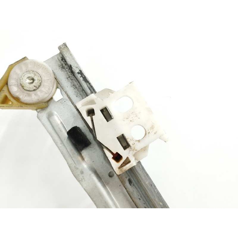 ELEVALUNAS DELANTERO DERECHO 9674032680