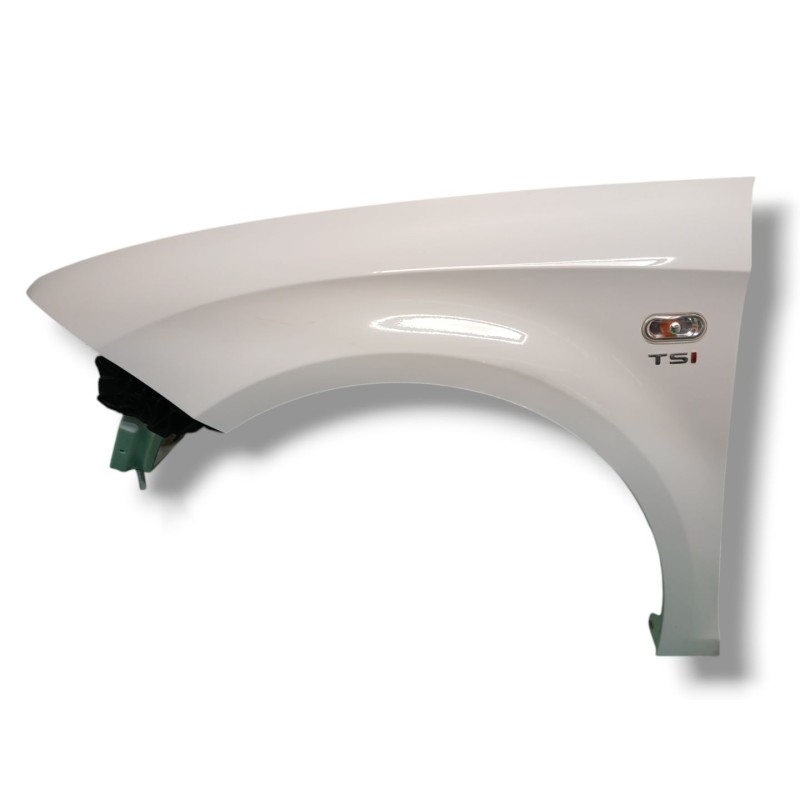 Recambio de aleta delantera izquierda para seat leon (1p1) 1.4 tsi referencia OEM IAM 1P0821021A  